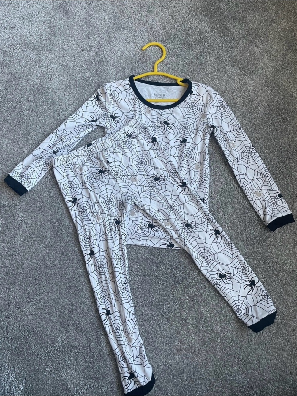 KYTE BABY Retired Spider 🕸️PJs